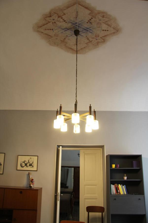Casa Vacanza Icaros, Ortigia Hictoric Center, 200 Mt From The Beach Syracuse Exterior foto