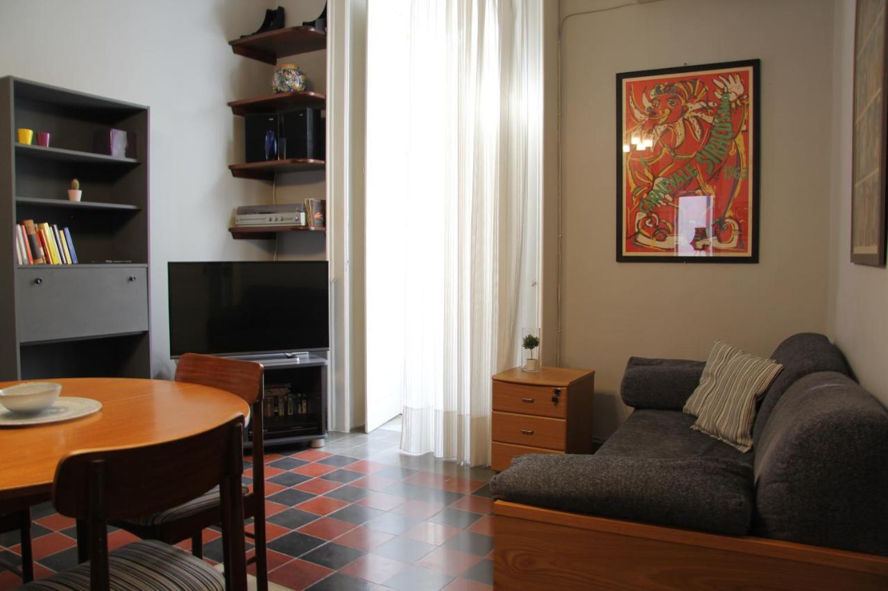 Casa Vacanza Icaros, Ortigia Hictoric Center, 200 Mt From The Beach Syracuse Exterior foto